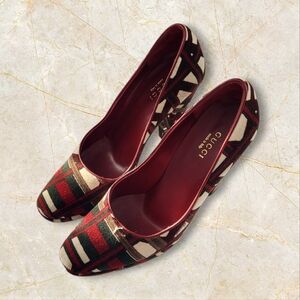 Gucci 85th Anniversary Rare Vintage Pumps Size 37 Geometric Designer Italy
